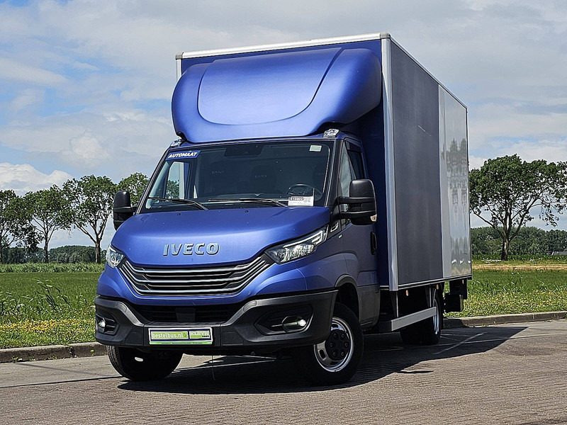 Iveco Daily 50C18 Bakwagen Laadklep ! - Fourgon grand volume: photos 1 Iveco Daily 50C18 Bakwagen Laadklep ! - Fourgon grand volume: photos 1