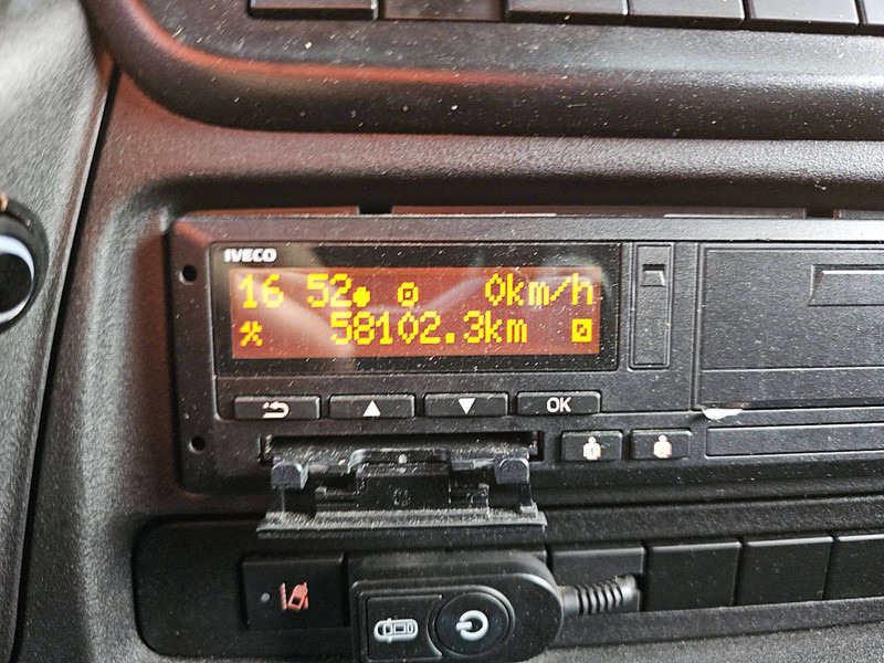 Fourgon grand volume Iveco Daily 70 CNG AIRCO LAADKLEP: photos 8 Fourgon grand volume Iveco Daily 70 CNG AIRCO LAADKLEP: photos 8