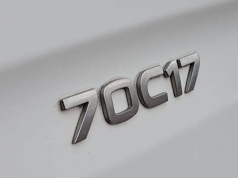 Fourgon grand volume Iveco Daily 70C17 Bakwagen Laadklep!: photos 15