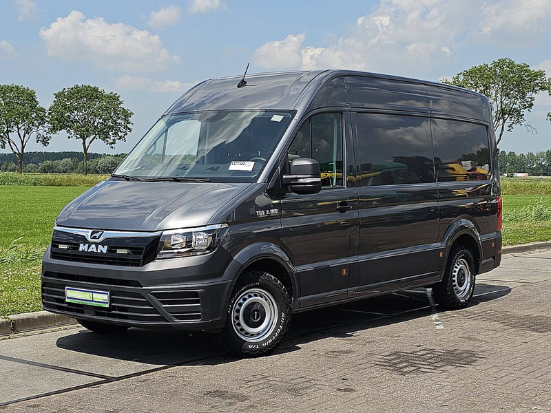 MAN TGE 3.180 L3H3 177Pk Euro6 AC! - Fourgon utilitaire: photos 2 MAN TGE 3.180 L3H3 177Pk Euro6 AC! - Fourgon utilitaire: photos 2