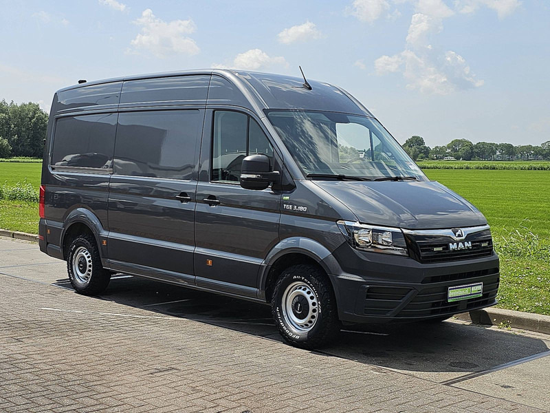 MAN TGE 3.180 L3H3 177Pk Euro6 AC! - Fourgon utilitaire: photos 5 MAN TGE 3.180 L3H3 177Pk Euro6 AC! - Fourgon utilitaire: photos 5