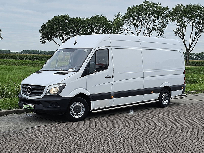 Mercedes-Benz Sprinter 311 CDI AUT. L3H2 - Fourgon utilitaire: photos 2 Mercedes-Benz Sprinter 311 CDI AUT. L3H2 - Fourgon utilitaire: photos 2