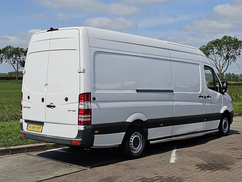 Mercedes-Benz Sprinter 311 CDI AUT. L3H2 - Fourgon utilitaire: photos 3 Mercedes-Benz Sprinter 311 CDI AUT. L3H2 - Fourgon utilitaire: photos 3