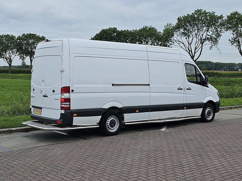 Mercedes-Benz Sprinter 311 CDI AUT. L3H2 - Fourgon utilitaire: photos 3 Mercedes-Benz Sprinter 311 CDI AUT. L3H2 - Fourgon utilitaire: photos 3