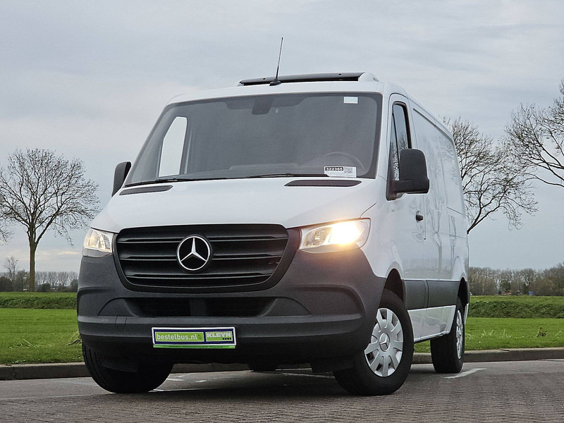 Mercedes-Benz Sprinter 311 CDI FRIGO L1H1 - Utilitaire frigorifique: photos 1 Mercedes-Benz Sprinter 311 CDI FRIGO L1H1 - Utilitaire frigorifique: photos 1