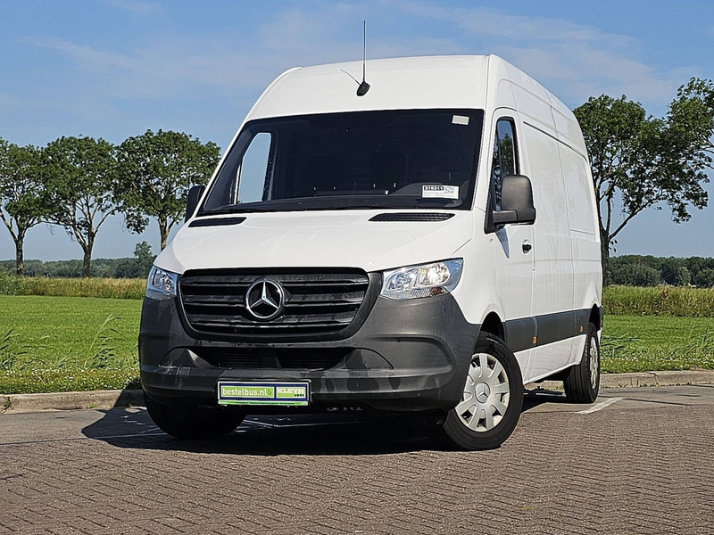 Fourgon utilitaire Mercedes-Benz Sprinter 314 CDI AUT. L2H2: photos 1
