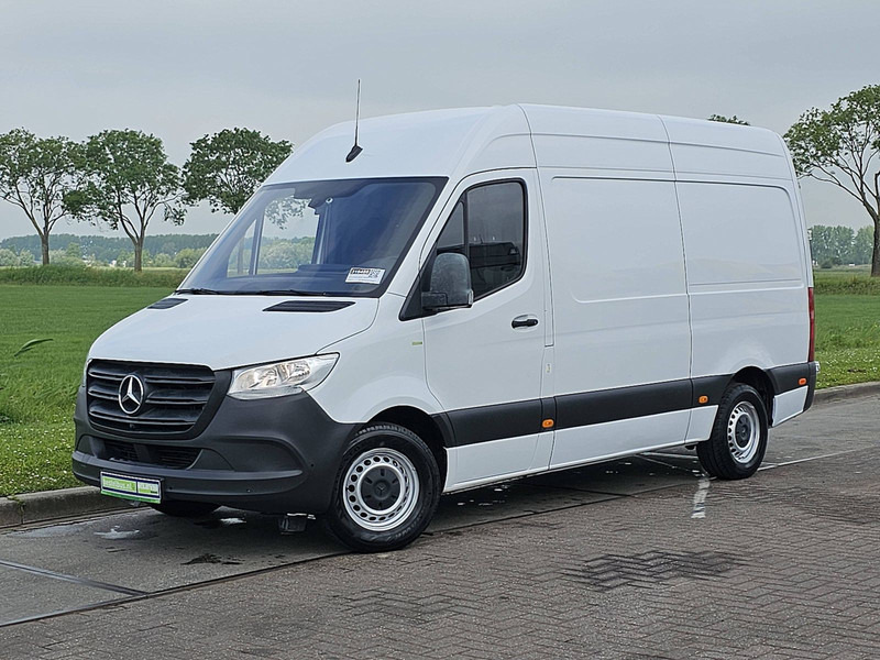 Mercedes-Benz Sprinter 314 CDI L2H2 - Fourgon utilitaire: photos 2 Mercedes-Benz Sprinter 314 CDI L2H2 - Fourgon utilitaire: photos 2