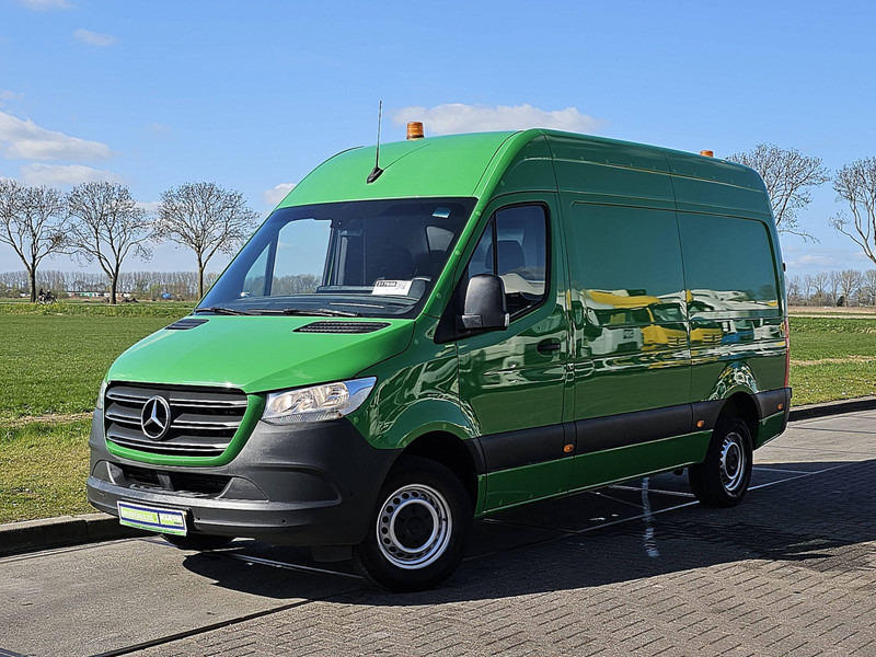 Mercedes-Benz Sprinter 314 L2H2 RWD Mbux Euro6! - Fourgon utilitaire: photos 2 Mercedes-Benz Sprinter 314 L2H2 RWD Mbux Euro6! - Fourgon utilitaire: photos 2