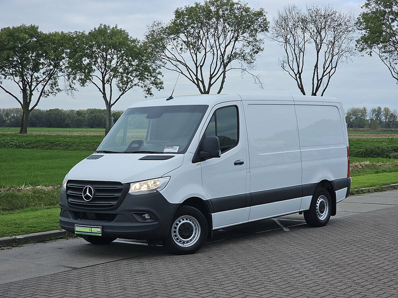 Mercedes-Benz Sprinter 315 L2H1 Mbux10 Trekhaak - Fourgon utilitaire: photos 2 Mercedes-Benz Sprinter 315 L2H1 Mbux10 Trekhaak - Fourgon utilitaire: photos 2