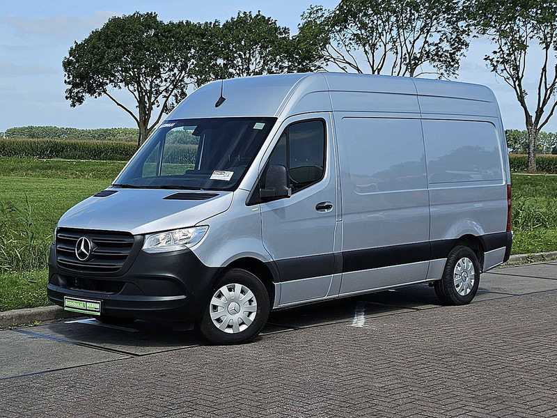 Mercedes-Benz Sprinter 315 L2H2 Mbux Automaat! - Fourgonnette: photos 2 Mercedes-Benz Sprinter 315 L2H2 Mbux Automaat! - Fourgonnette: photos 2