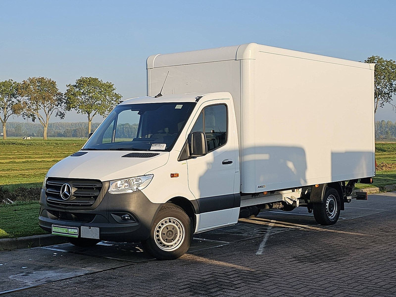 Mercedes-Benz Sprinter 317 Bakwagen Laadklep! - Fourgon grand volume: photos 2 Mercedes-Benz Sprinter 317 Bakwagen Laadklep! - Fourgon grand volume: photos 2
