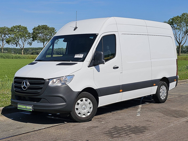 Mercedes-Benz Sprinter 317 L2H2 3.5t-Trekhaak - Fourgon utilitaire: photos 2 Mercedes-Benz Sprinter 317 L2H2 3.5t-Trekhaak - Fourgon utilitaire: photos 2