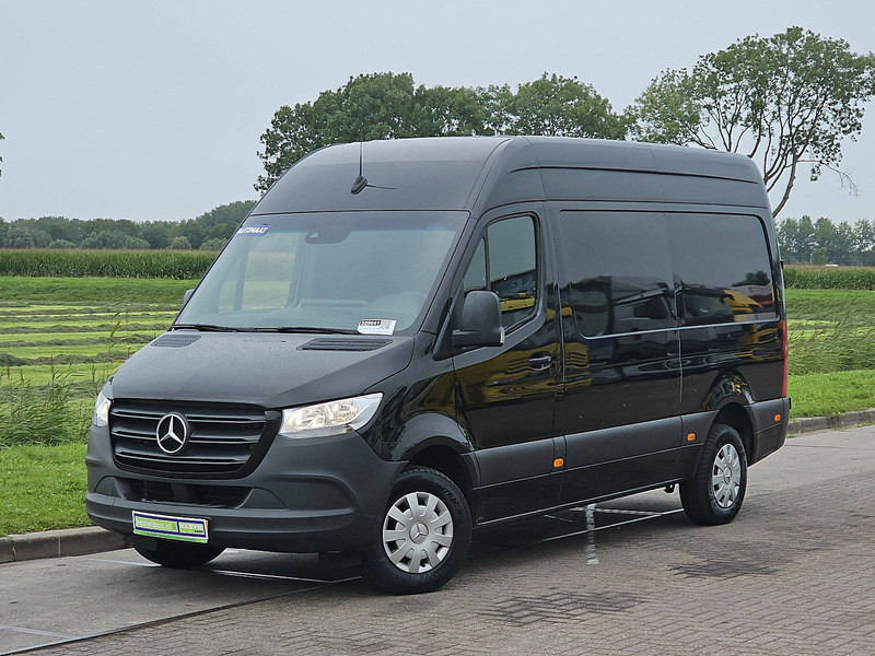 Mercedes-Benz Sprinter 317 laadklep EURO6 - Fourgon utilitaire: photos 2 Mercedes-Benz Sprinter 317 laadklep EURO6 - Fourgon utilitaire: photos 2
