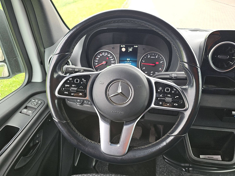Fourgonnette Mercedes-Benz Sprinter 319 L2H1 Mbux V6 3.0Ltr!: photos 14