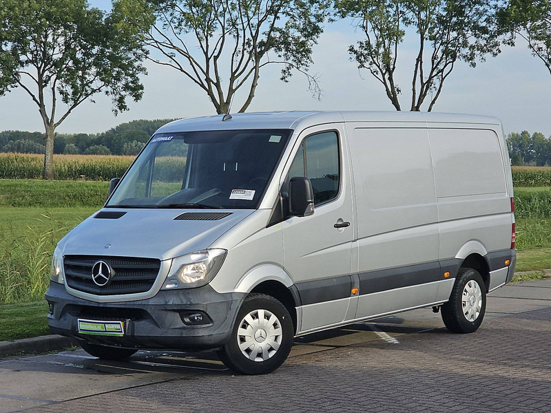 Mercedes-Benz Sprinter 319 V6 3.0 ltr aut EURO6 - Fourgonnette: photos 2 Mercedes-Benz Sprinter 319 V6 3.0 ltr aut EURO6 - Fourgonnette: photos 2