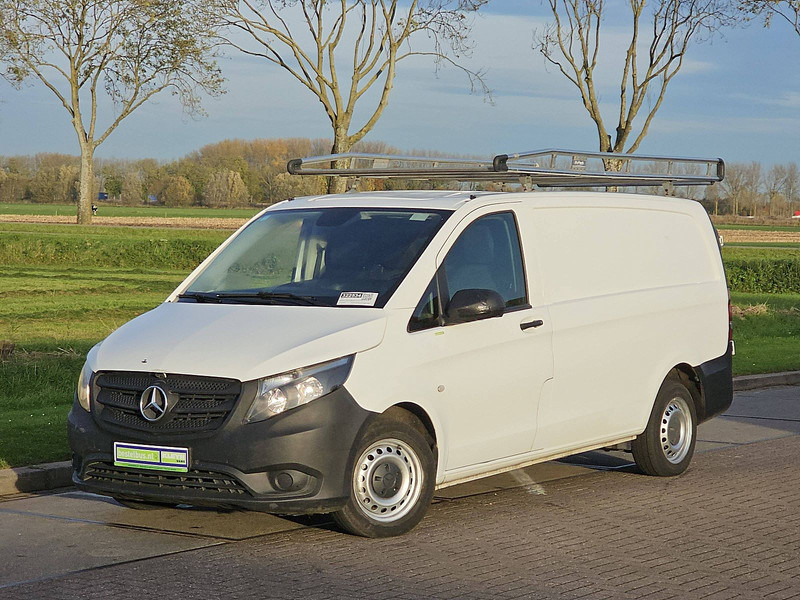 Mercedes-Benz Vito 111 Lang - Fourgonnette: photos 2 Mercedes-Benz Vito 111 Lang - Fourgonnette: photos 2