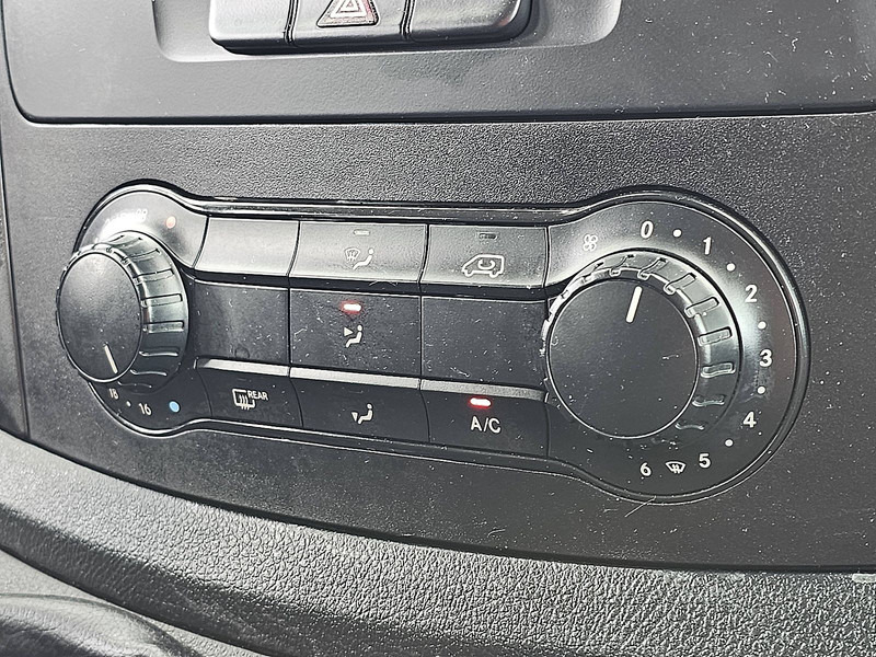 Minibus, Transport de personnes Mercedes-Benz Vito  Tourer XXL 8p: photos 10
