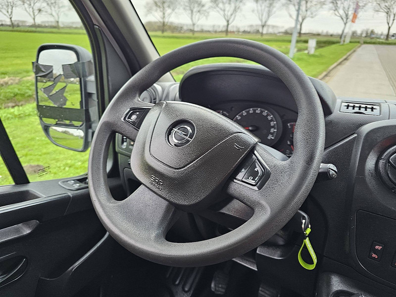 Utilitaire plateau Opel Movano 2.3 HIAB 023 ac EURO6: photos 9 Utilitaire plateau Opel Movano 2.3 HIAB 023 ac EURO6: photos 9