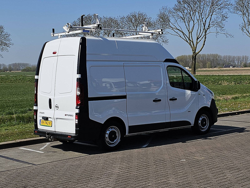 Opel Vivaro 1.6 ac 116 pk - Fourgonnette: photos 3 Opel Vivaro 1.6 ac 116 pk - Fourgonnette: photos 3