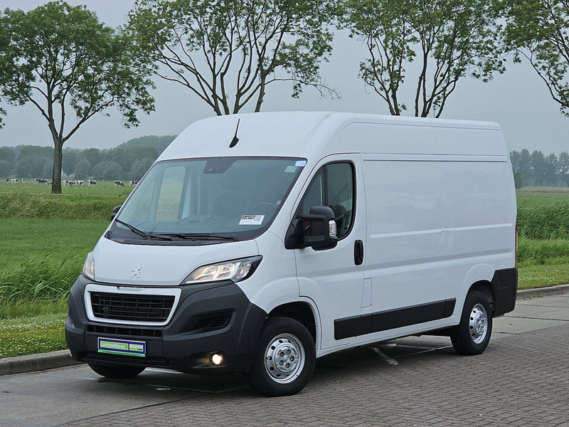 Peugeot Boxer 2.2 L2H2 Navi Euro6 AC! - Fourgonnette: photos 2 Peugeot Boxer 2.2 L2H2 Navi Euro6 AC! - Fourgonnette: photos 2