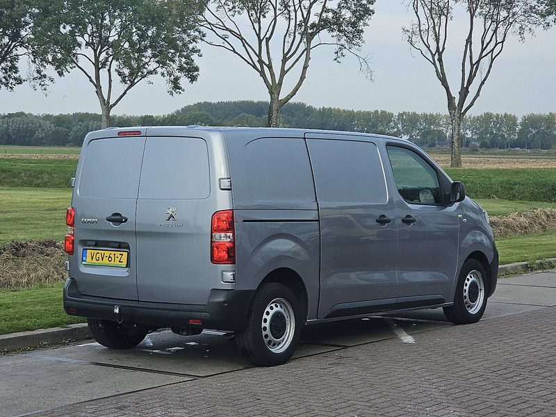 Peugeot Expert 2.0 L2H1 Navi 150Pk Eur6 - Fourgonnette: photos 3 Peugeot Expert 2.0 L2H1 Navi 150Pk Eur6 - Fourgonnette: photos 3