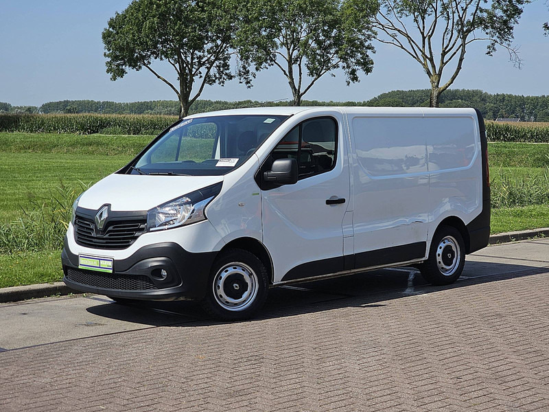 Renault Trafic 1.6 DCI 125 L1H1 - Fourgonnette: photos 2 Renault Trafic 1.6 DCI 125 L1H1 - Fourgonnette: photos 2