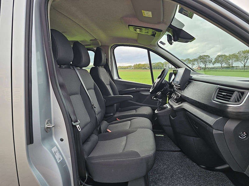 Renault Trafic 2.0 DCI ac aut. 9 pers EURO6 en crédit-bail Renault Trafic 2.0 DCI ac aut. 9 pers EURO6: photos 7 Renault Trafic 2.0 DCI ac aut. 9 pers EURO6 en crédit-bail Renault Trafic 2.0 DCI ac aut. 9 pers EURO6: photos 7