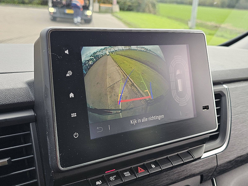 Renault Trafic 2.0 DCI ac aut. 9 pers EURO6 en crédit-bail Renault Trafic 2.0 DCI ac aut. 9 pers EURO6: photos 19 Renault Trafic 2.0 DCI ac aut. 9 pers EURO6 en crédit-bail Renault Trafic 2.0 DCI ac aut. 9 pers EURO6: photos 19