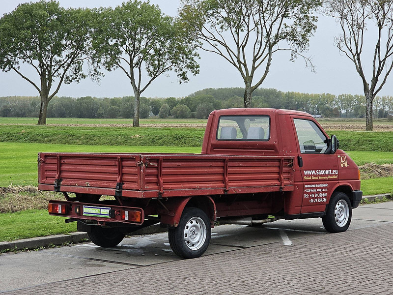 Volkswagen Bestel 2.4 - Pick-up: photos 3 Volkswagen Bestel 2.4 - Pick-up: photos 3