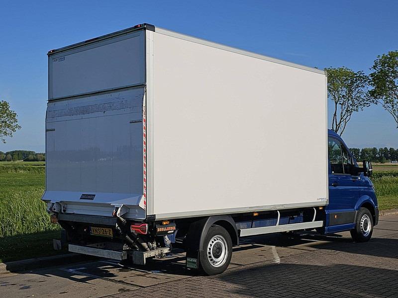 Volkswagen Crafter 35 2.0 ac EURO6 - Fourgon grand volume: photos 3 Volkswagen Crafter 35 2.0 ac EURO6 - Fourgon grand volume: photos 3