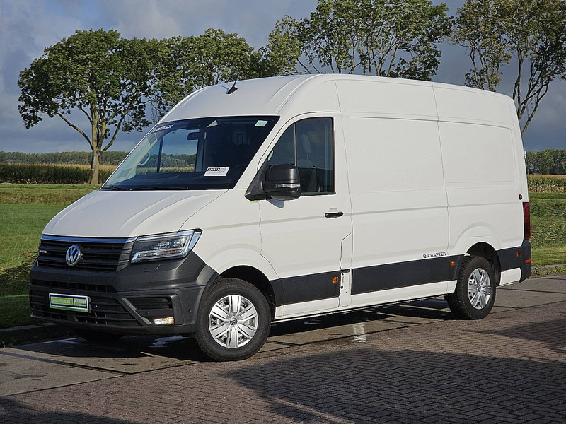 Volkswagen Crafter 35 E-CRAFTER L2H2 - Fourgon utilitaire, Utilitaire électrique: photos 2 Volkswagen Crafter 35 E-CRAFTER L2H2 - Fourgon utilitaire, Utilitaire électrique: photos 2