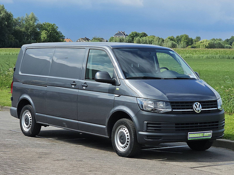 Volkswagen Transporter 2.0 TDI L2H1 Euro6 102Pk! - Fourgonnette: photos 5 Volkswagen Transporter 2.0 TDI L2H1 Euro6 102Pk! - Fourgonnette: photos 5