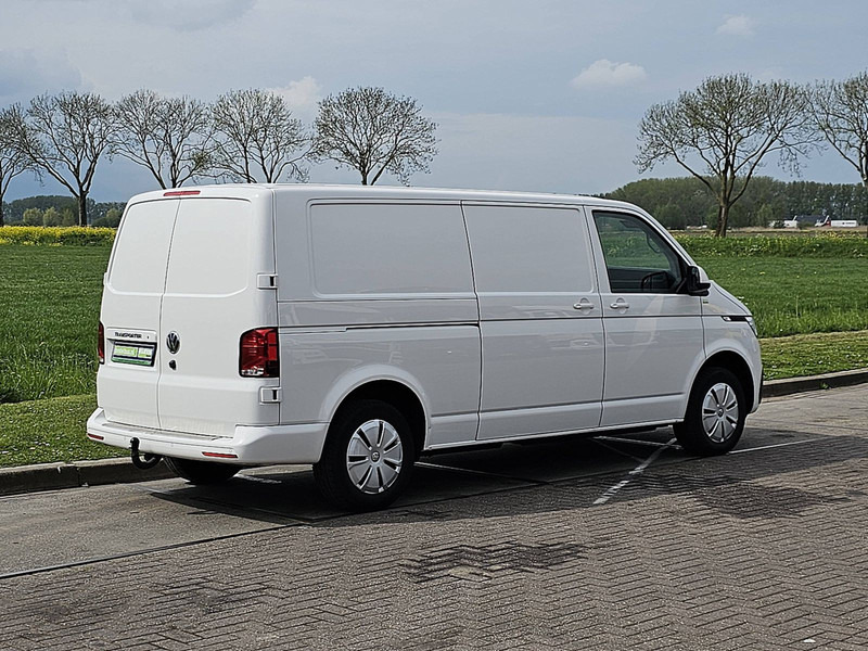 Volkswagen Transporter 2.0 TDI L2H1 LED 150Pk Navi! - Fourgonnette: photos 3 Volkswagen Transporter 2.0 TDI L2H1 LED 150Pk Navi! - Fourgonnette: photos 3