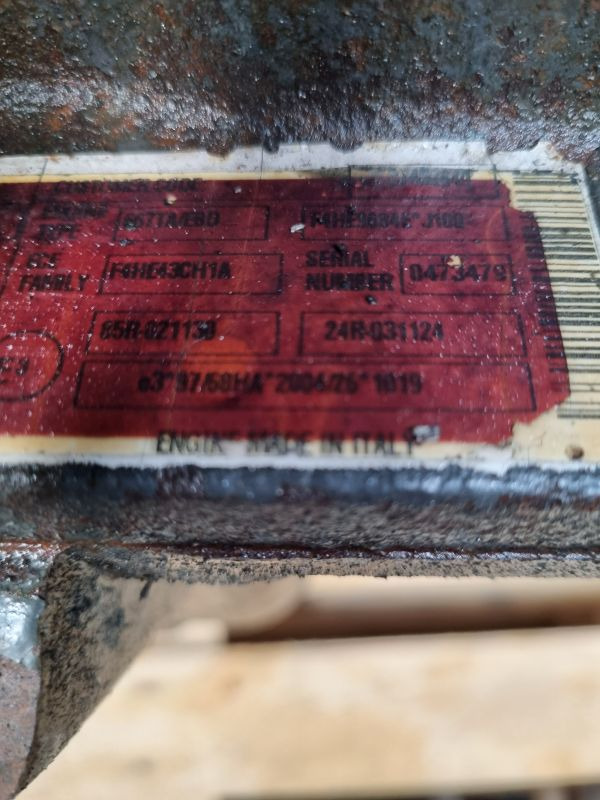 CNH FPT 667TA F4HE9684E Good used Engine (Agri) - Moteur pour Machine agricole: photos 2 CNH FPT 667TA F4HE9684E Good used Engine (Agri) - Moteur pour Machine agricole: photos 2