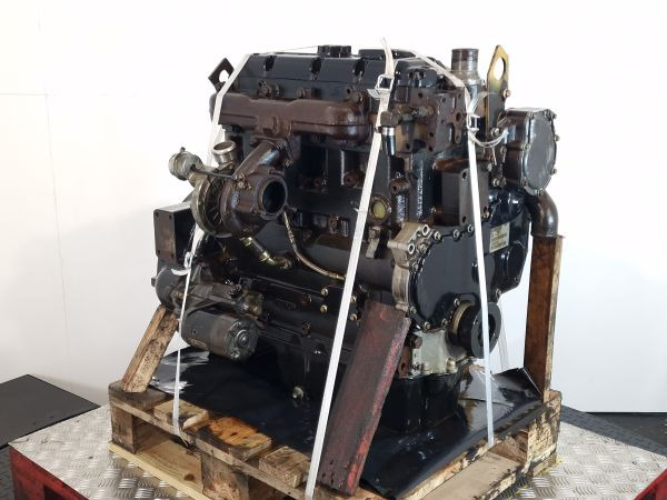 Caterpillar/Perkins 3054C Engine (Plant) - Moteur pour Engins de chantier: photos 4 Caterpillar/Perkins 3054C Engine (Plant) - Moteur pour Engins de chantier: photos 4
