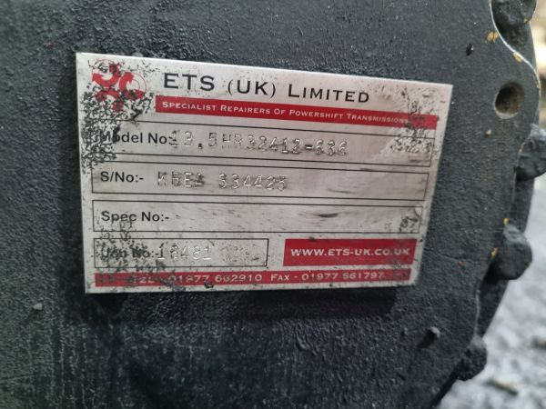 Dana Spicer 13.5HR32412-636 Gearbox - Boîte de vitesse: photos 2 Dana Spicer 13.5HR32412-636 Gearbox - Boîte de vitesse: photos 2