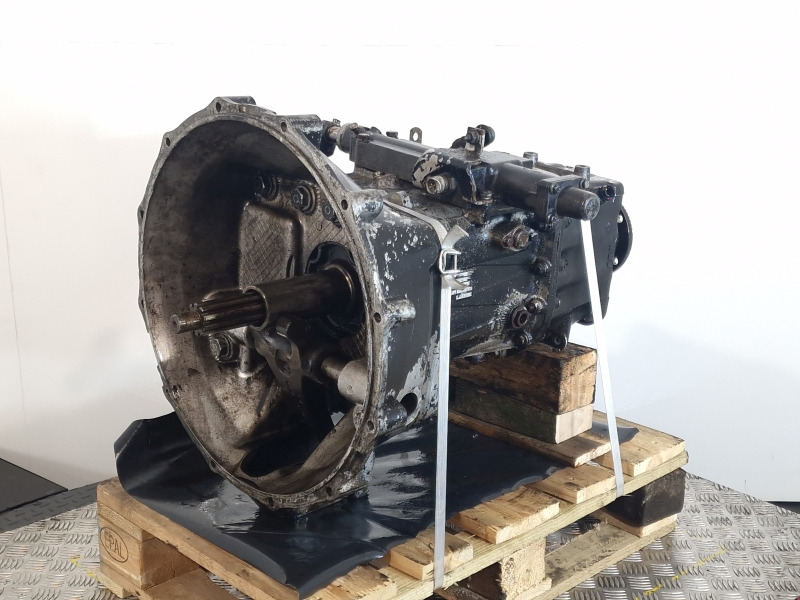 Eaton FSO/5206B V Y05192 Gearbox - Boîte de vitesse: photos 1 Eaton FSO/5206B V Y05192 Gearbox - Boîte de vitesse: photos 1