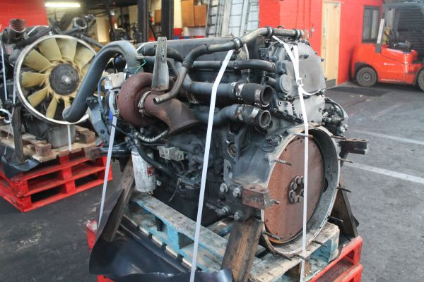 Iveco Cursor 8 - Moteur pour Camion: photos 1 Iveco Cursor 8 - Moteur pour Camion: photos 1