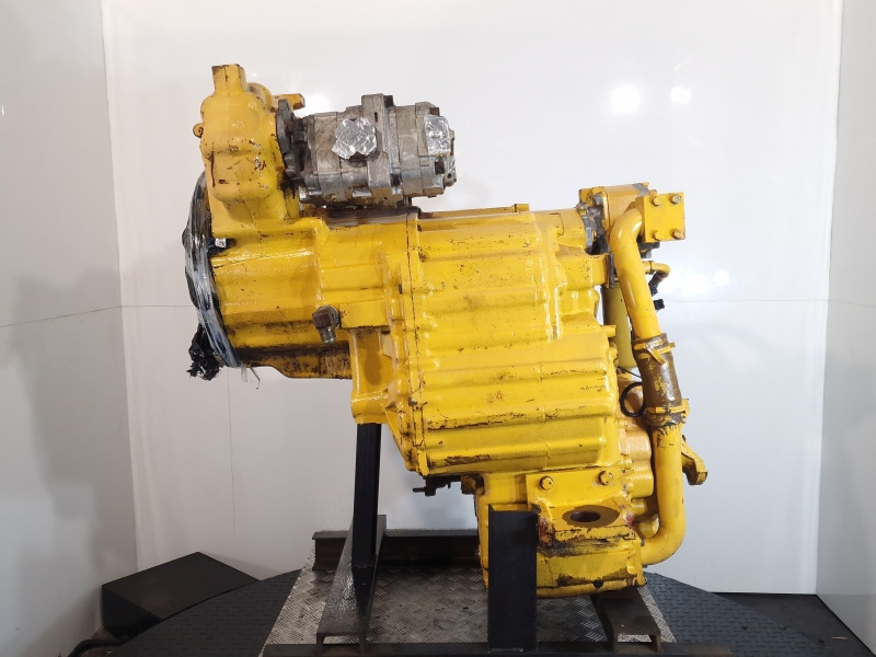 Komatsu 714-17-X0011 WA420-3 Wheel Loader Gearbox Industrial - Boîte de vitesse pour Matériel industriel: photos 3 Komatsu 714-17-X0011 WA420-3 Wheel Loader Gearbox Industrial - Boîte de vitesse pour Matériel industriel: photos 3