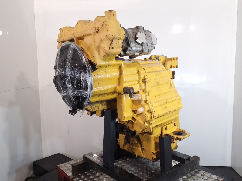 Komatsu 714-17-X0011 WA420-3 Wheel Loader Gearbox Industrial - Boîte de vitesse pour Matériel industriel: photos 1 Komatsu 714-17-X0011 WA420-3 Wheel Loader Gearbox Industrial - Boîte de vitesse pour Matériel industriel: photos 1