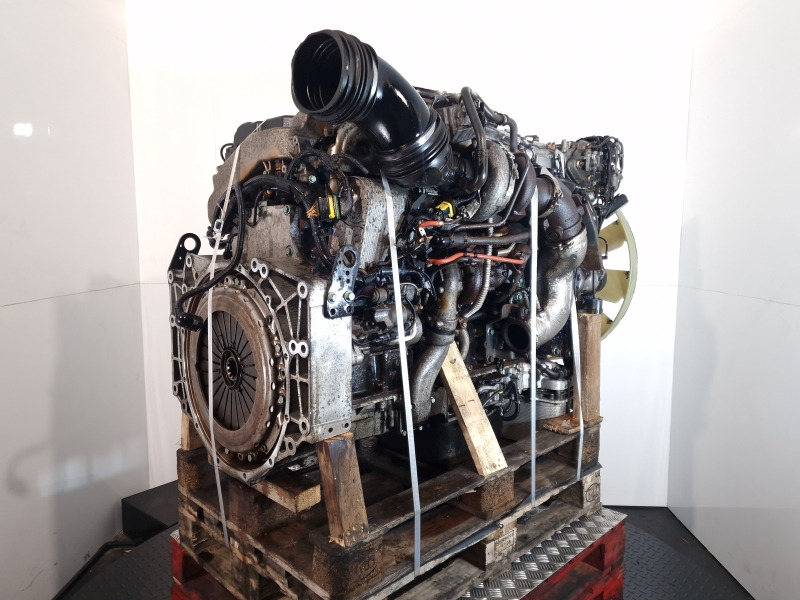 MAN D2066 LF81 Engine (Truck) - Moteur pour Camion: photos 1 MAN D2066 LF81 Engine (Truck) - Moteur pour Camion: photos 1