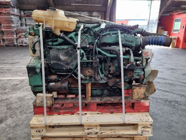Volvo D6B Engine (Truck) - Moteur pour Camion: photos 3 Volvo D6B Engine (Truck) - Moteur pour Camion: photos 3