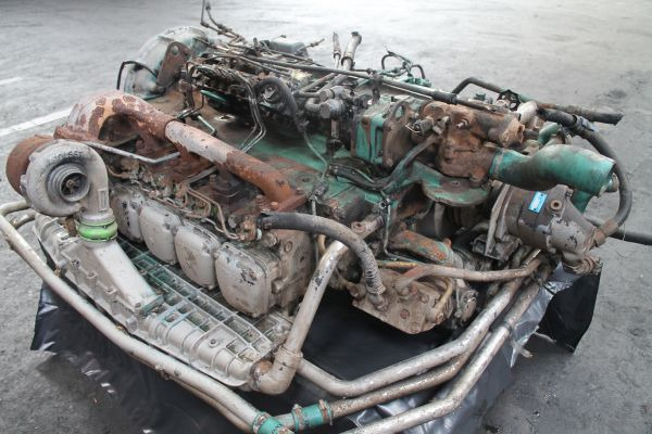 Volvo THD102KA - Moteur: photos 4 Volvo THD102KA - Moteur: photos 4