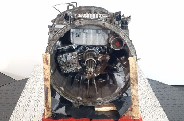 ZF Astronic 12AS1210TO Gearbox - Boîte de vitesse: photos 2 ZF Astronic 12AS1210TO Gearbox - Boîte de vitesse: photos 2