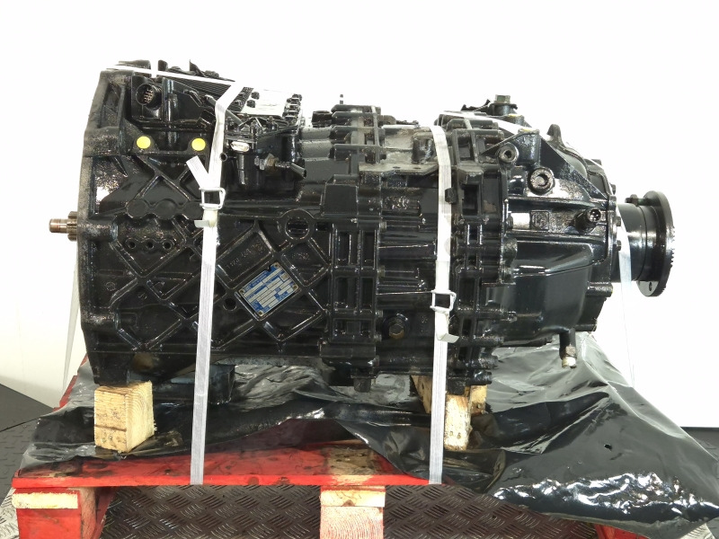 ZF Astronic 12AS2330TD Gearbox - Boîte de vitesse: photos 3 ZF Astronic 12AS2330TD Gearbox - Boîte de vitesse: photos 3