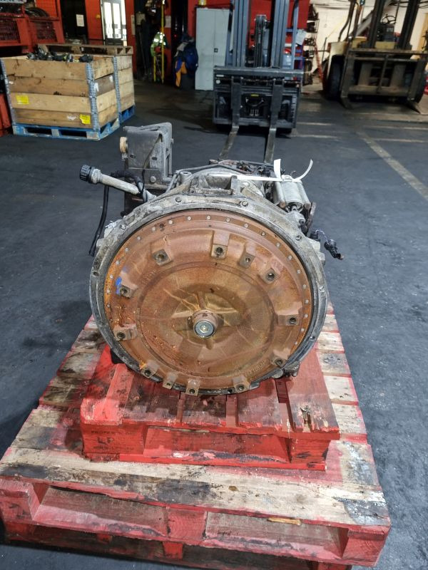 ZF Ecomat 5HP502C Gearbox - Boîte de vitesse: photos 2 ZF Ecomat 5HP502C Gearbox - Boîte de vitesse: photos 2