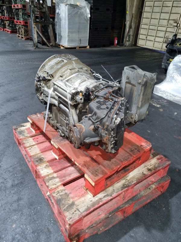 ZF Ecomat 5HP502C Gearbox - Boîte de vitesse: photos 4 ZF Ecomat 5HP502C Gearbox - Boîte de vitesse: photos 4
