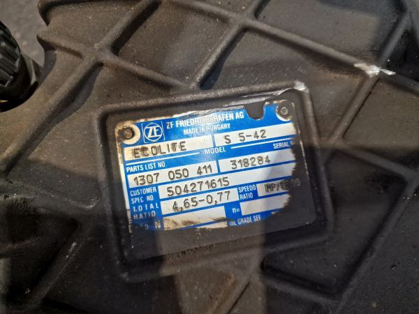 ZF S5-42 Ecolite Gearbox - Boîte de vitesse: photos 2 ZF S5-42 Ecolite Gearbox - Boîte de vitesse: photos 2