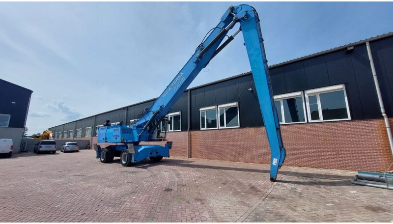 Fuchs MHL360 - Pelle de manutention: photos 3 Fuchs MHL360 - Pelle de manutention: photos 3