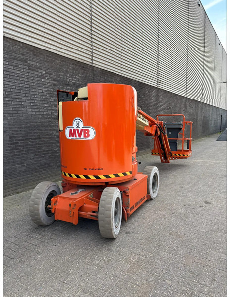 JLG E300AJP - Nacelle articulée: photos 3 JLG E300AJP - Nacelle articulée: photos 3